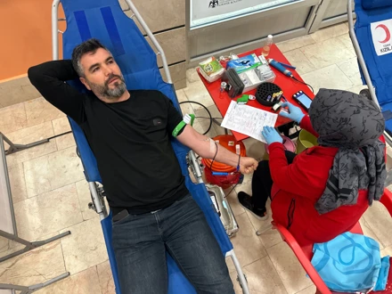 SÜ GSF Öğrencilerinden kan bağışı